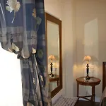 Palacio De Nieves 4*